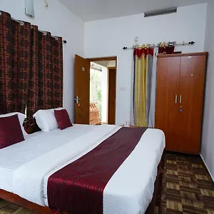 3* Hotel Oyo M S